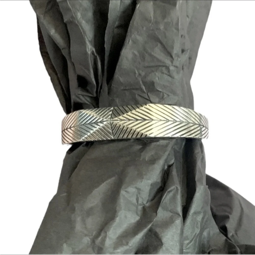 COPY - Elizabeth and James Textured Feather Stud Cuff bracelet sterling silver - Picture 11 of 11